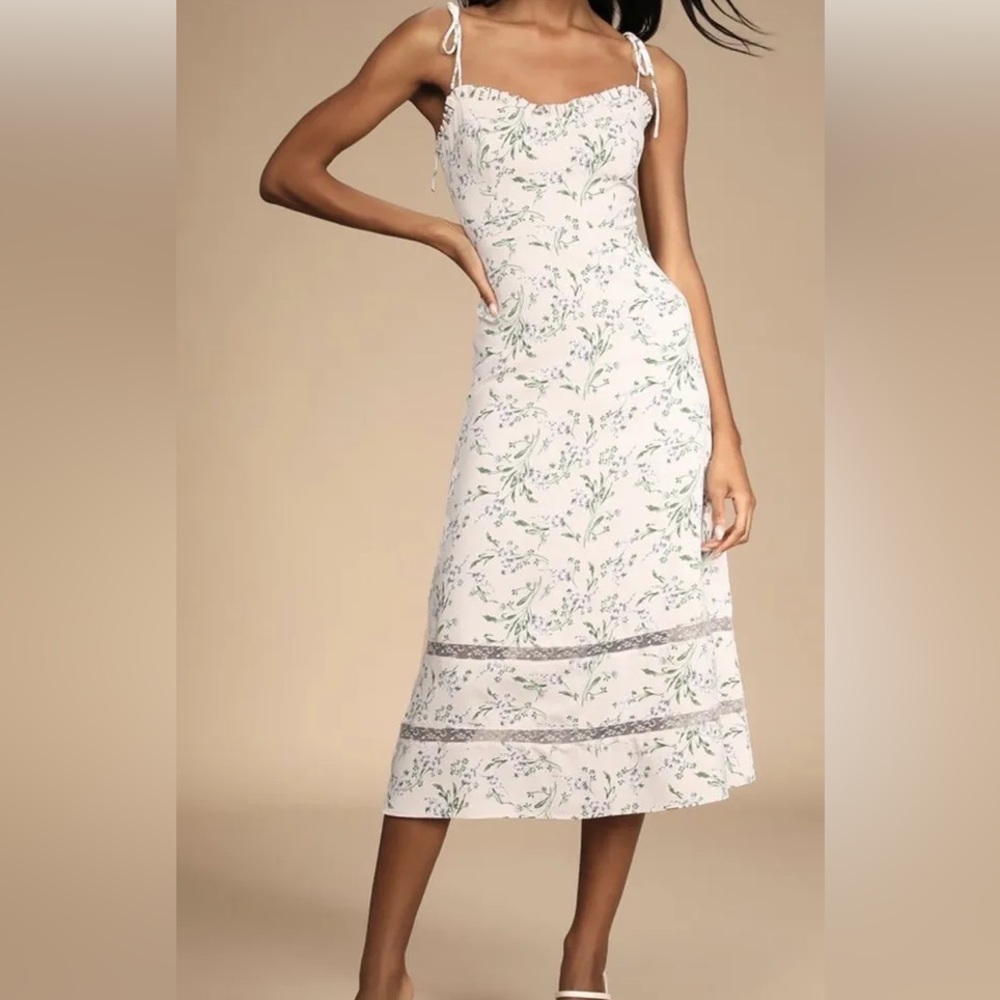 NWT Lulu’s See The Blooms Pink Floral Tie-Strap Midi Dress